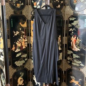 Simple Elegant Back Dress from Aeffes